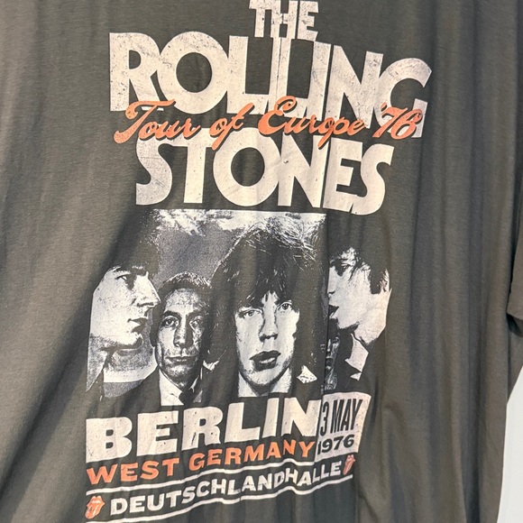 Rolling Stones Live in Berlin 1976 Graphic T-Shirt XXL - Picture 2 of 9